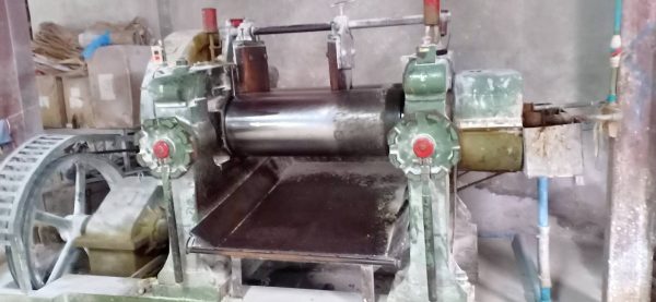2 roll mill machine